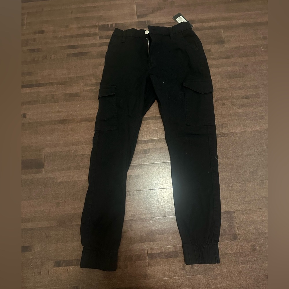 NWT black cargo pants